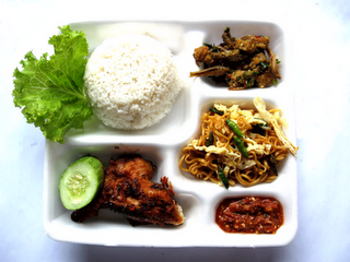 pesan-nasi-kotak